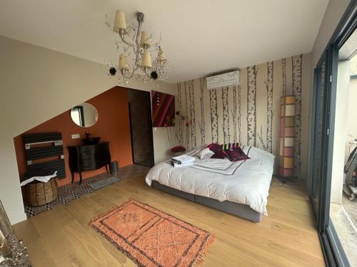 L'Isle-Adam House | La suite de Chantepie