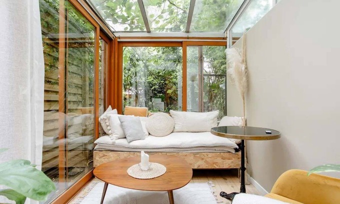 Belleville Apartment | La Suite privée des Chevaliers