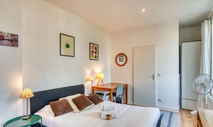 7th Arrondissement Apartment | La Suite Urbaine - Grand studio - proche métro B
