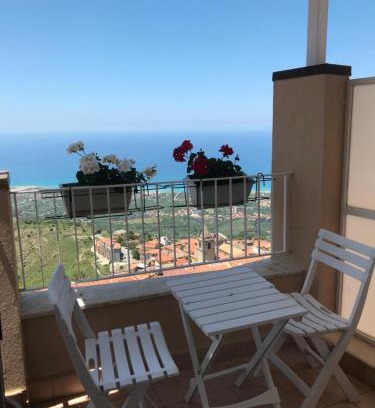 San Marco d'Alunzio House | La Tela Di Penelope