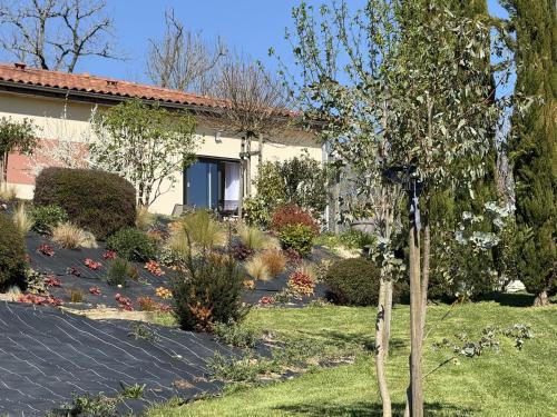 Saint-Medard-d'Excideuil House | La Terrasse Étoilée