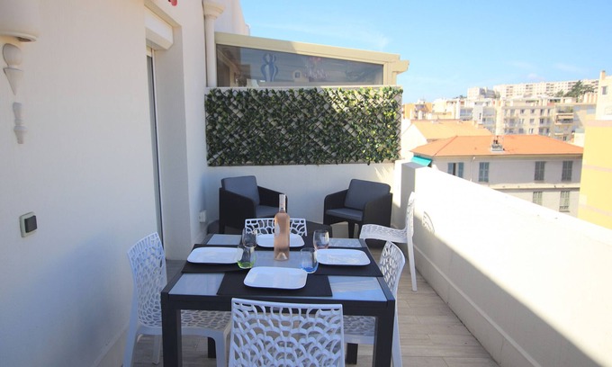 La Californie Apartment | La terrasse de Carras