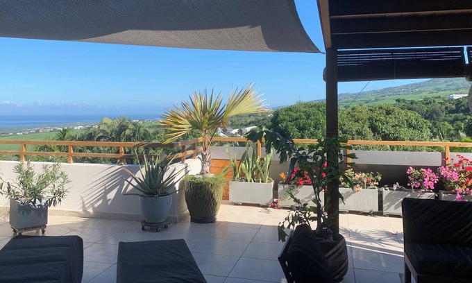 La Riviere Saint-Louis Apartment | La Terrasse sea and mountain view, quiet, 4-star rating