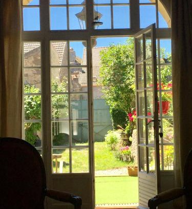 Tannay Bed & Breakfast | La Treille Muscate