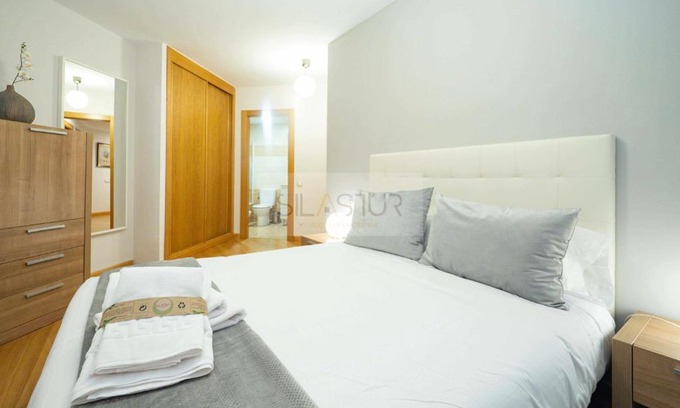 La Corredoria y Ventanielles Apartment | La Ventana De Paco
