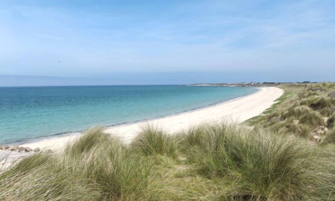 Lanhouarneau House | La Vie en Rose by Interhome