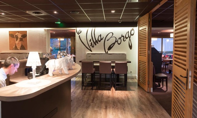 Champagne-au-Mont-d'Or Hotel | La Villa Borgo