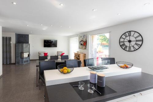 Les Sagnieres Villa | La Villa d'Emma