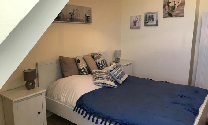 Saint-Come-de-Fresne Bed & Breakfast | La Villa Port Winston - Face Mer B&B