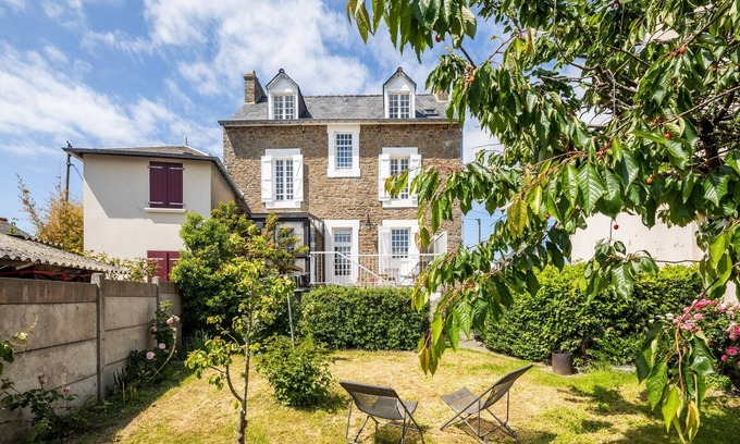 Rotheneuf-Le Pont House | La Villa Souhaitier - Five Bedroom House, Sleeps 8