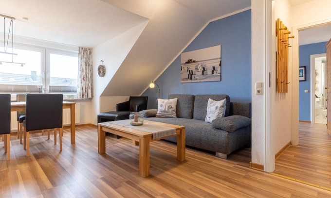 St. Peter-Ording Apartment | Lachmöwe 10 - Apartment house Deichbude am Strand- 1a location to the main beach