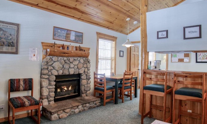 Leadville House | Lackawanna 1D