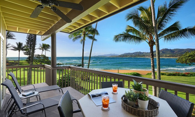 Wailua Condo | Lae Nani 321 . Exceptional, A/C, Beachfront Condo
