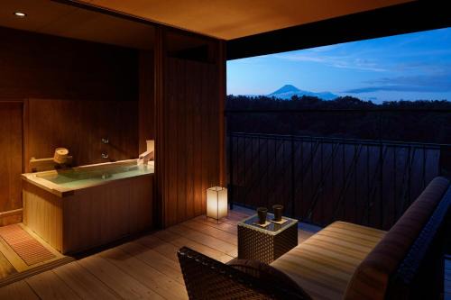 Izu Hotel | Laforet Shuzenji Sanshisuimei