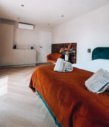 Municipality of De Ronde Venen House | Lago di Vinkeveen Suites