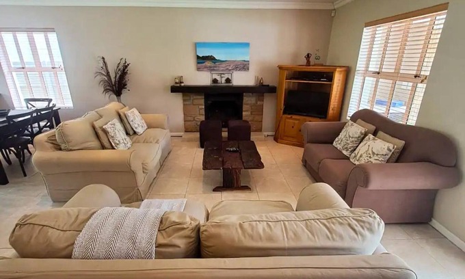 Voelklip House | Lagoon Cottage