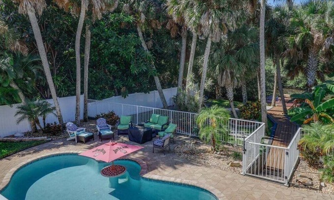 Historic District House | Lagoon-Side 4BR Home w/Pool, Hot Tub & More