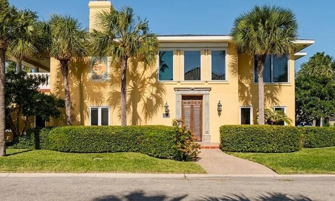 Key Allegro House | Laguna Dreamer home on canal