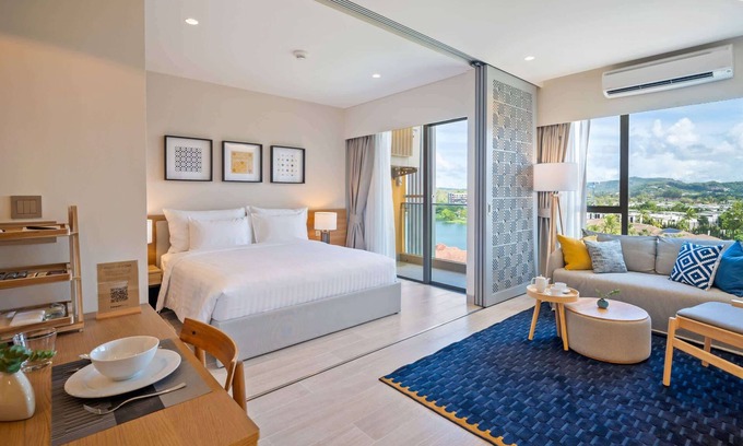 Bang Tao Condo | Laguna Lakeside Residences 1BR B3 Field side
