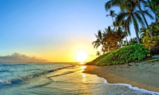 Historic Lahaina Front Street House | Lahaina Baby Beach House/Pool. 1 Minute walk to beach. Grand Re-Opening