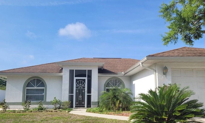 North Port House | Laid-back Easy Going Retreat!