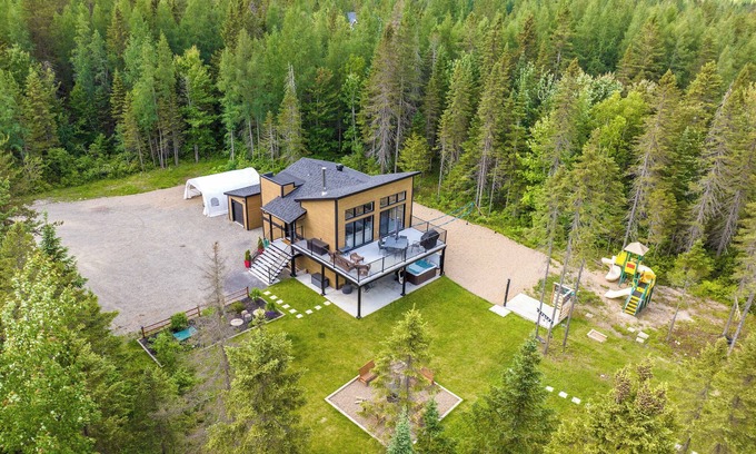 Saint Come Ski Chalet | LAKE and SPA | Le Matit 21