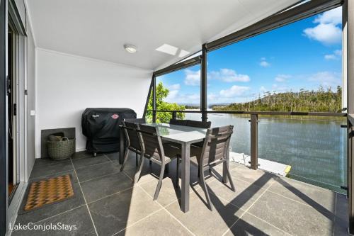 Lake Conjola House | Lake Conjola, Deepwater resort - Cabin 17