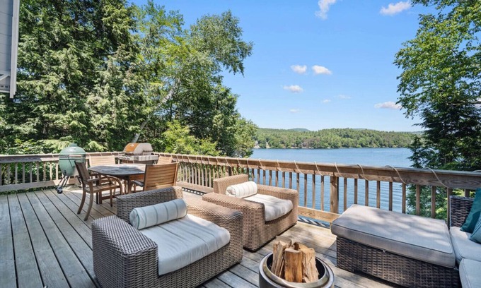 New Durham House | Lake Front Cabin with Private Dock & Amazing Views