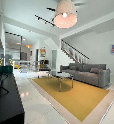 Hulu Kinta House | Lake Grove 17 near Tambun 4BR - 8 PAX