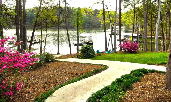 Anderson House | Lake Hartwell/Clemson w/ Game Rm & Dock on Water, Pet Friendly, High Speed Wifi