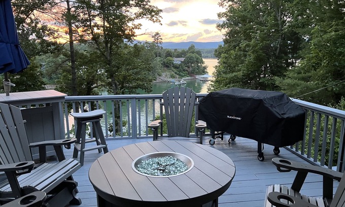 Nebo Cottage | Lake James N.C. Waterfront, Private Dock, Bunkee/porch on water! Beautiful views