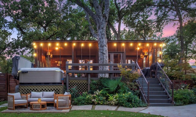Tool House | Lakefront Bungalow Retreat - HotTub, Lakeside Pub Loaded w/Games & Kayaks