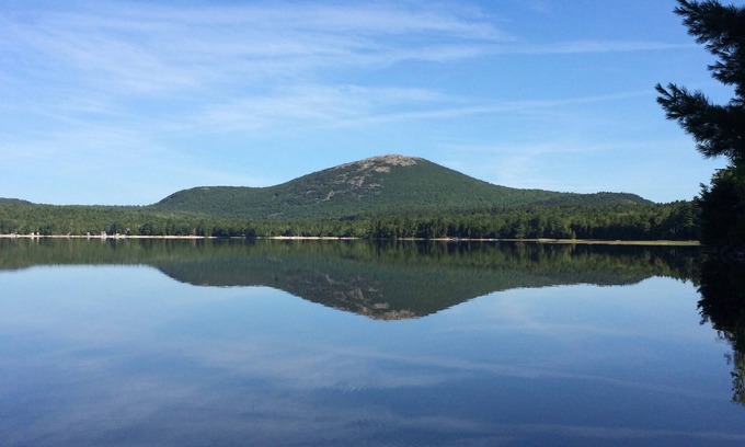 Sullivan Cottage | Lakefront cottage near Acadia and Bar Harbor