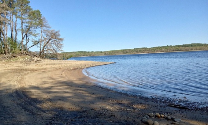 Remsen Cottage | Lakefront Deer Lodge