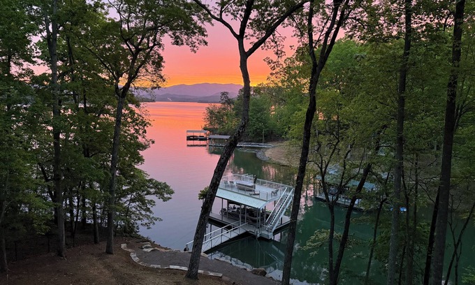 Cedar Cliff House | Lakefront Getaway; Lake and Mountain Views, EV Charger, Private Dock, Golden Tee