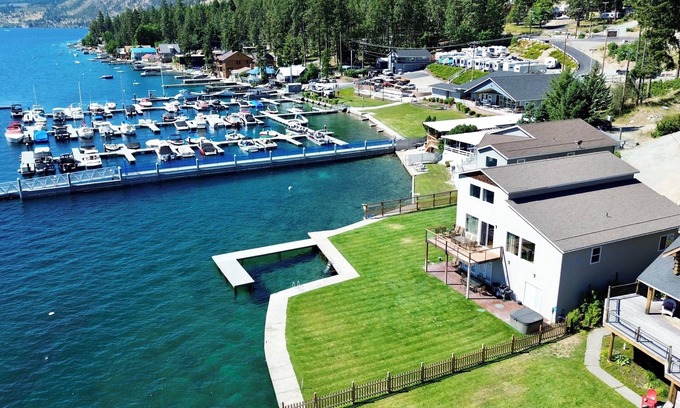Chelan House | Lakefront Haven: Pet-Friendly Home, Hot Tub, Flat Grassy Yard