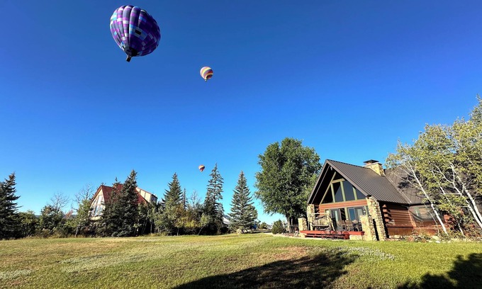 Pagosa Springs House | Lakefront Home with Mountain and Golf Course Views