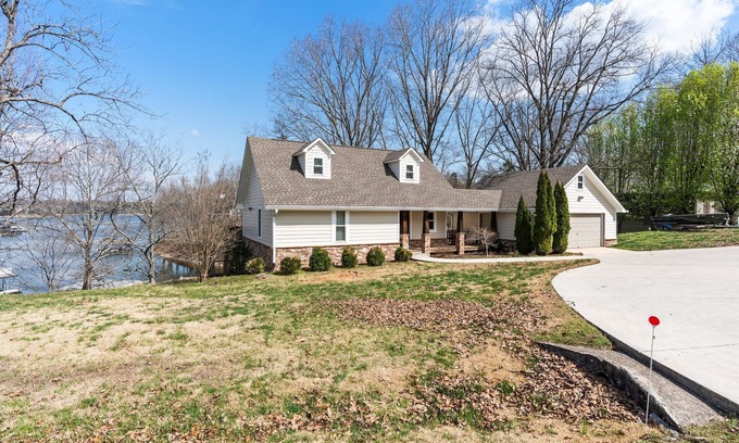 Winchester House | Lakeside Comfort with Private Dock! Close to local marinas!