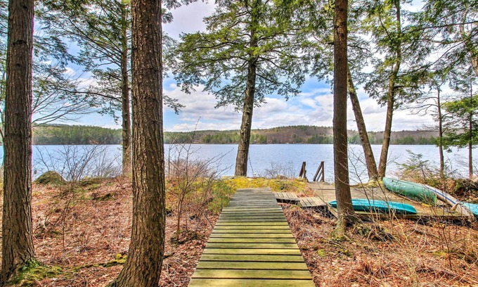 Francestown House | Lakeside Francestown Home w/Private Dock & Porch!