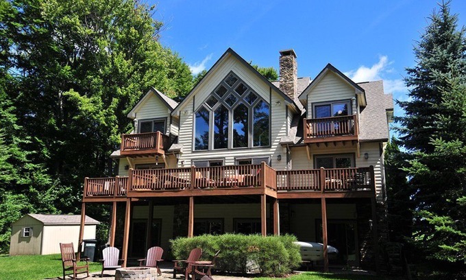 Waterfront Greens House | Lakeside Story | Dock Slip + Dog Friendly