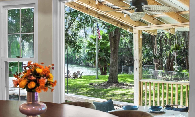 Talahi Island House | Lakeside Talahi Retreat with Pool & Hot Tub