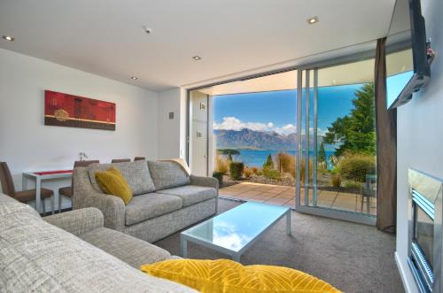 Queenstown Apartment | Lakeview Apartment