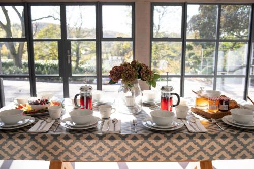 Carsington House | Lakeview Barn, sleeps 5-7 Guests new inside