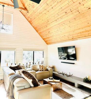 Pinetop-Lakeside House | LakeView Cabin,Forest backyard,Near Woodland Park