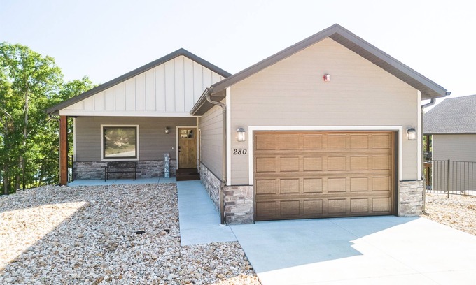 Indian Point Cabin | Lakeview Home with Private hot tub/lake access!