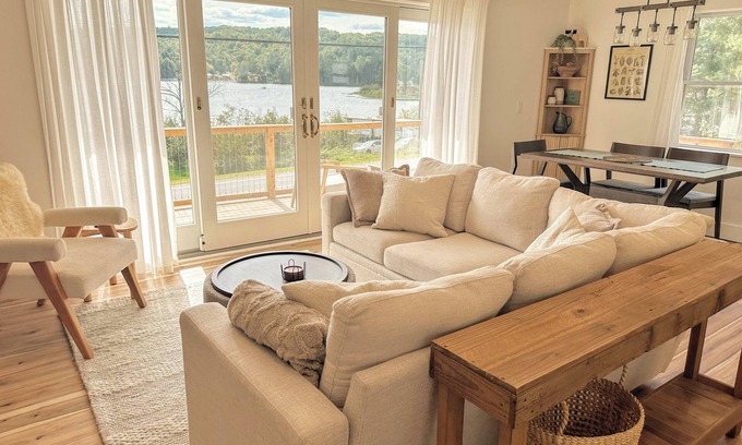 Eastern Vermont House | Lakewood Bungalow