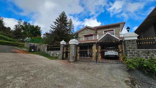 Kodaikanal House | Lakshmi Illam Guesthouse for Families only