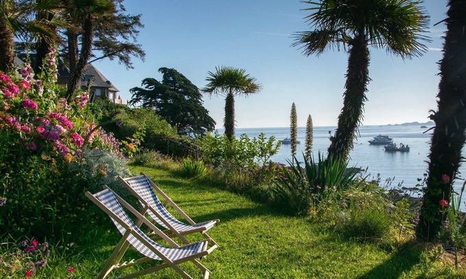 Perros-Guirec Apartment | Lancelot islet, sea view and feet in the water