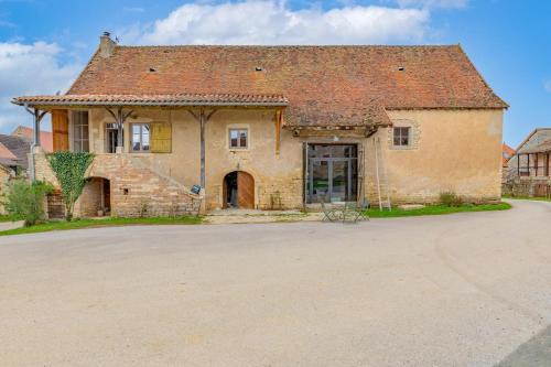 Chapaize House | Lancharre