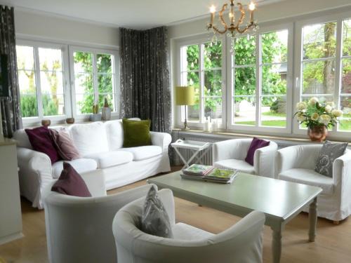 Neuastenberg House | Landfein Big Country House